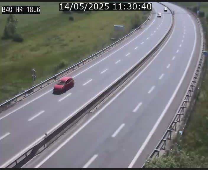 Webcam sur la route de liaison entre Micheville et Esch-Belval à la frontière entre le Luxembourg et la France. Vue orientée vers la Lorraine.