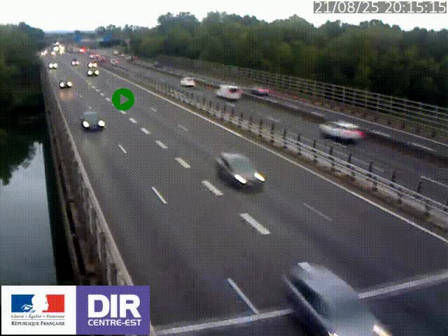 Caméra trafic à la jonction entre l'A46 (Rocade-est de Lyon) et l'A42 à hauteur de Vault-en-Velin en direction de Marseille