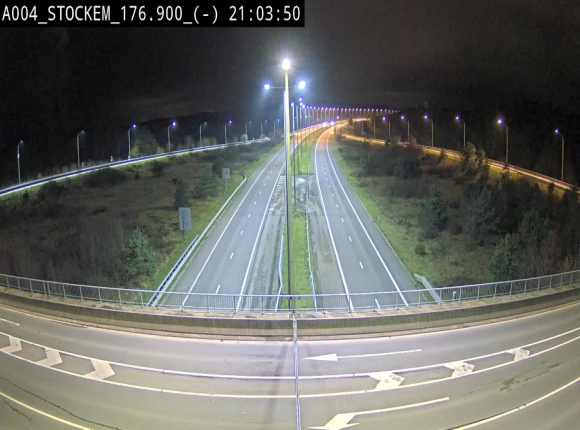 Webcam à hauteur de la sortie 30 Fouches - Stockem sur l'E411, menant sur la N83. Vue orientée vers Namur