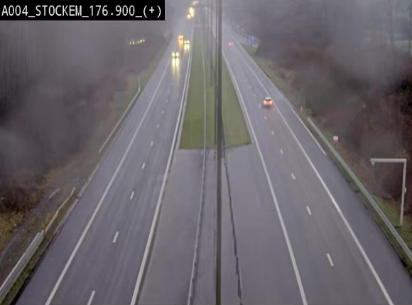 Webcam au-dessus de l'E411 sur la N83 à hauteur de la sortie Stockem. Vue orientée vers Arlon