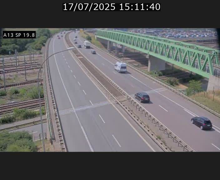 Traffic live webcam Luxembourg Croix de Bettembourg - A13 direction Esch-sur-Alzette - BK 19.8