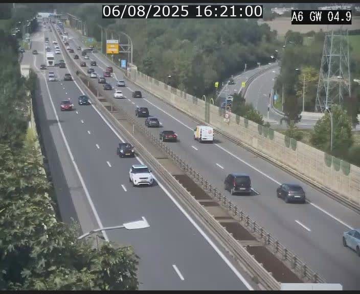 Traffic live webcam Luxembourg Croix de Cessange - A6 - BK 4.9 - direction Belgique