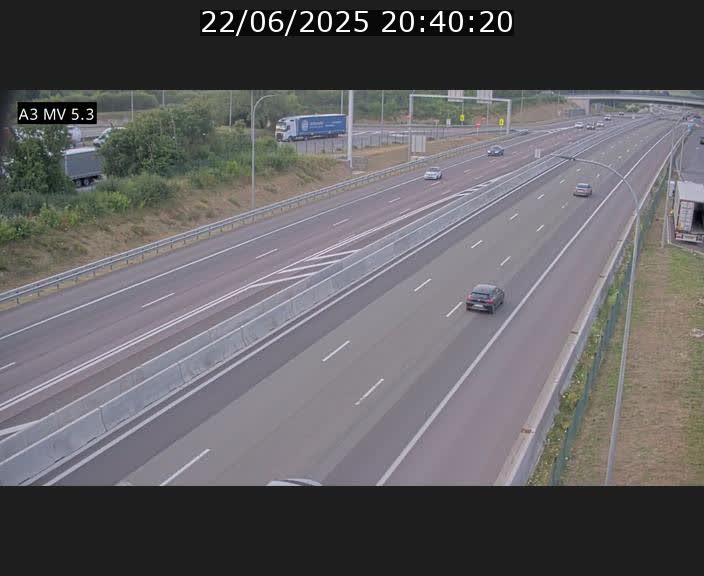 Webcam à l'Aire de Berchem au Luxembourg sur l'A3. Vue orientée vers la France