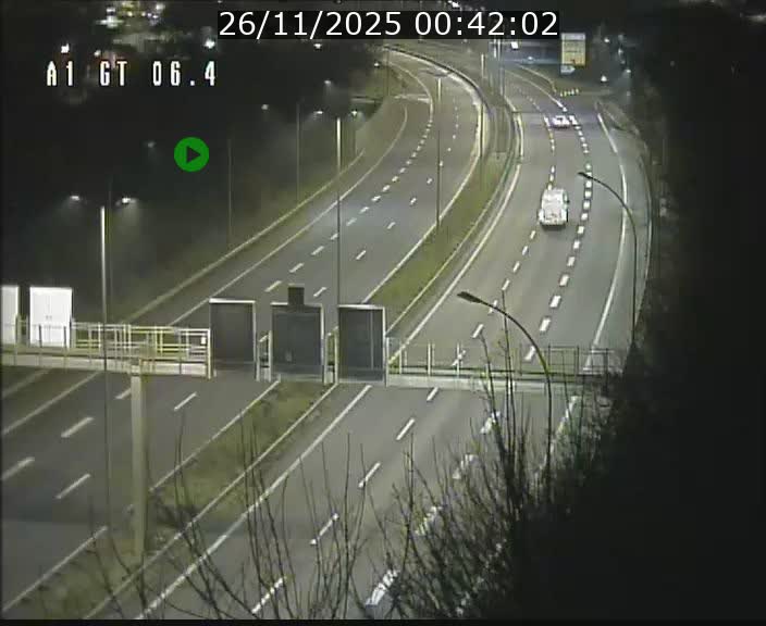 Traffic live webcam Luxembourg Hamm - A1 direction Sandweiler - BK 6.4