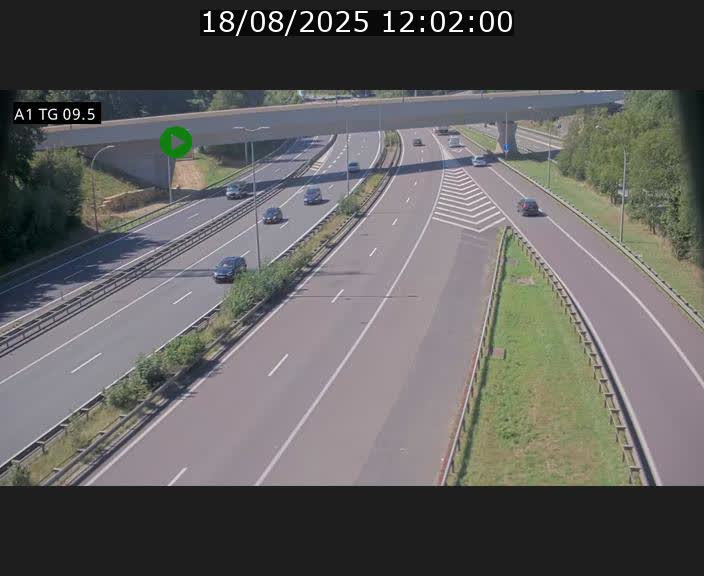 Traffic live webcam Luxembourg Jonction Grünewald - A1 direction Luxembourg-ville - BK 9.5