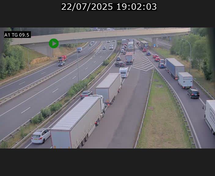 Traffic live webcam Luxembourg Jonction Grünewald - A1 direction Luxembourg-ville - BK 9.5
