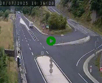 Webcam routière sur la N122 au niveau du Tunnel du Lioran. Vue de l'entrée côté Aurillac.
