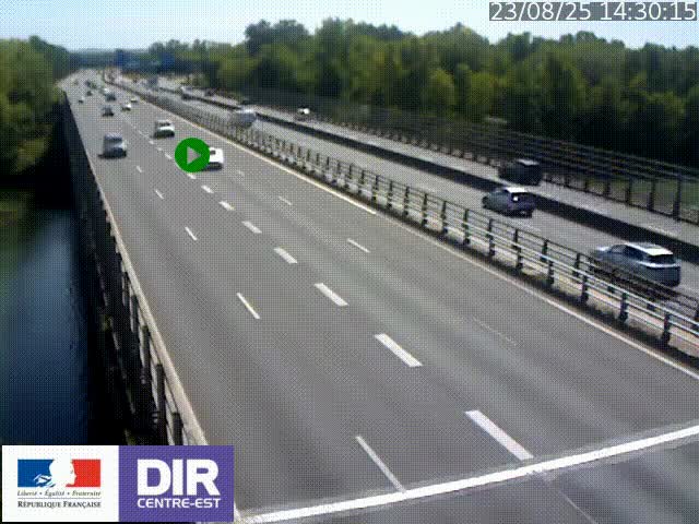 Caméra trafic à la jonction entre l'A46 (Rocade-est de Lyon) et l'A42 à hauteur de Vault-en-Velin en direction de Marseille