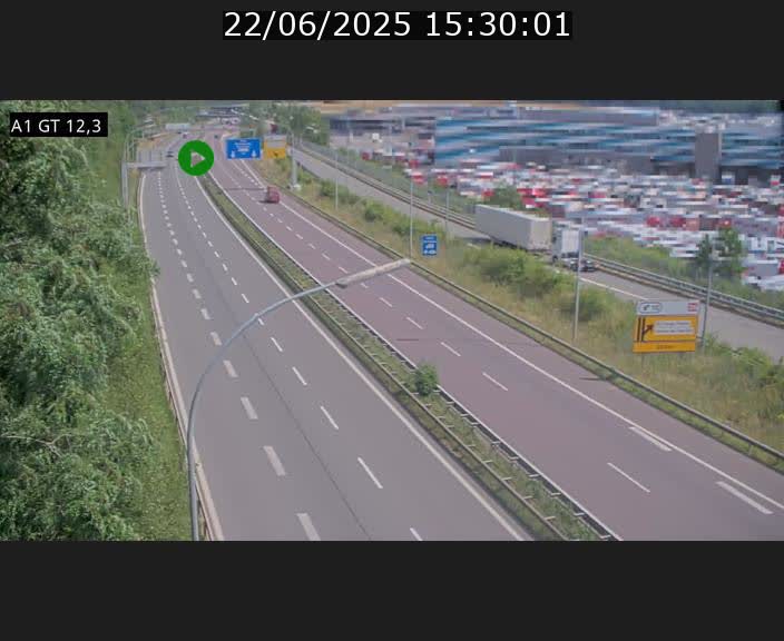 Traffic live webcam Luxembourg Senningerberg - A1 direction Allemagne - BK 12.3