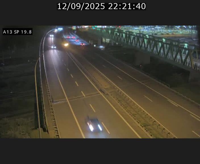 Traffic live webcam Luxembourg Croix de Bettembourg - A13 direction Esch-sur-Alzette - BK 19.8