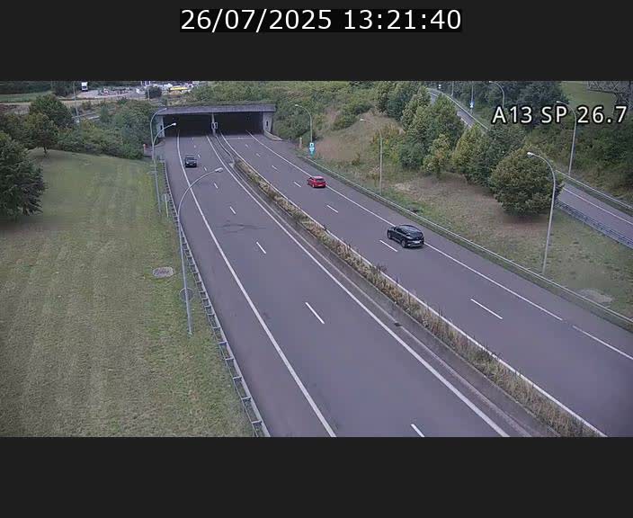 Traffic live webcam Luxembourg Frisange - A13 direction Luxembourg-ville - BK 26.7
