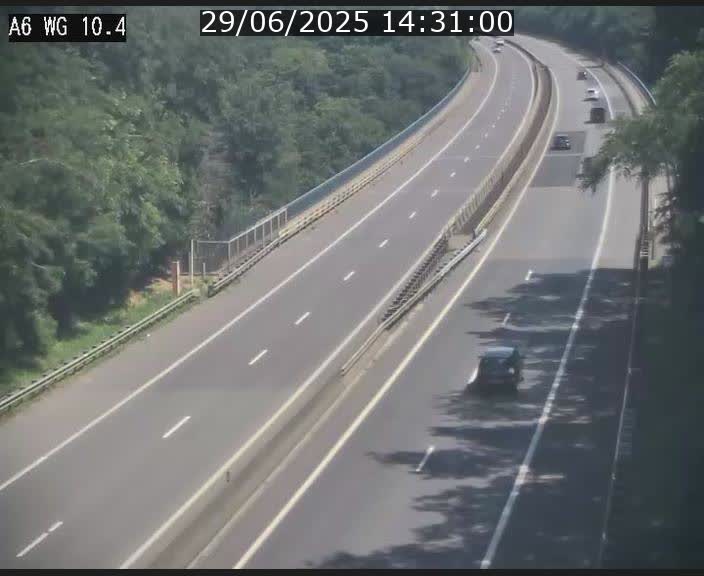 Traffic live webcam Luxembourg Mamer - A6 - BK 10.4 - direction Luxembourg/France/Allemagne