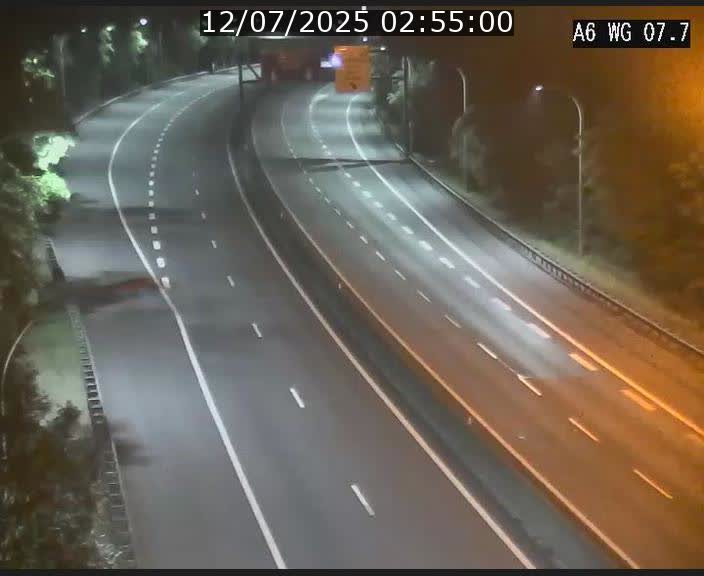 Traffic live webcam Luxembourg - Bridel - A6 - BK 7.7 - direction Belgique