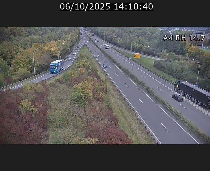 Traffic live webcam Luxembourg Jonction Lankelz - A4 - BK 14.7 - direction Luxembourg