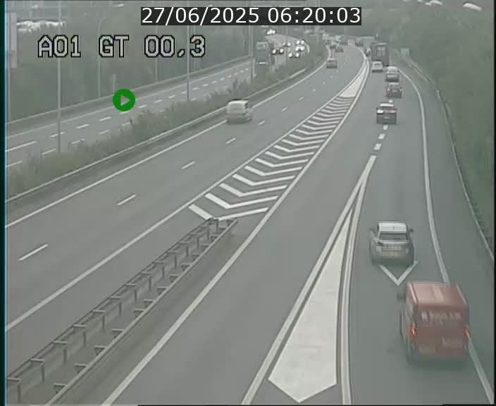 Traffic live webcam Luxembourg Croix de Gasperich - A1 direction Kirchberg - BK 0.3