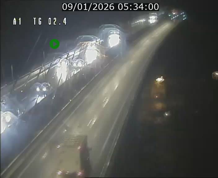 Traffic live webcam Luxembourg Sandweiler - A1 direction Luxembourg-ville - BK 2.4