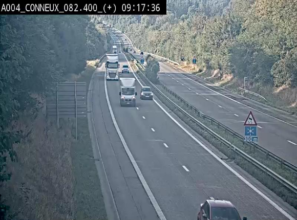 Webcam à hauteur de Conneux sur l'E411 en direction du sud de la Belgique
