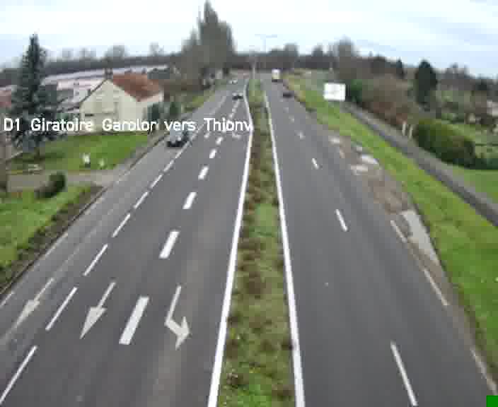Webcam de surveillance sur D1 (France) à Ennery, cadrée vers Thionville, proposant une information routière utile aux déplacements quotidiens.