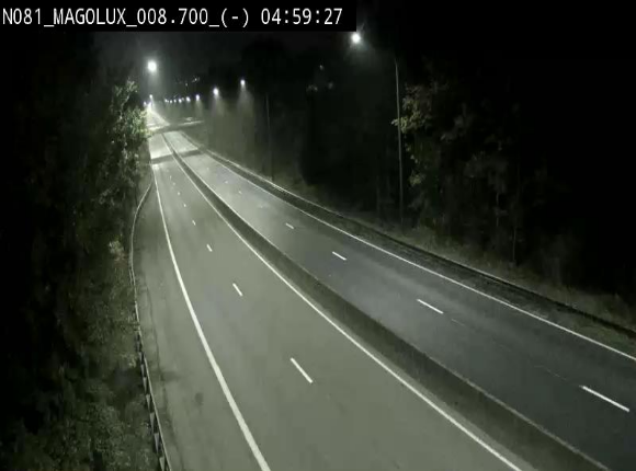 Webcam sur la N81 (E411) à hauteur de la jonction avec la N883. Vue orientée vers Arlon