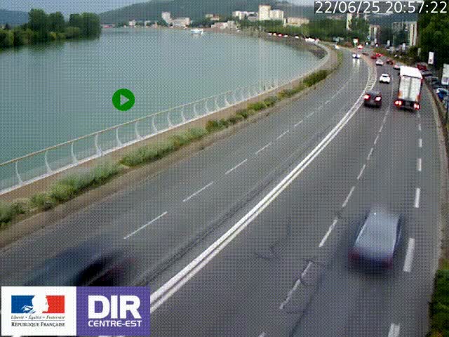 Webcam sur le quai Parjot à Vienne, aux Portes de Lyon, sur la Nationale 7, à la jonction avec le boulevard du Rhône-nord (D1407), caméra orientée vers Lyon