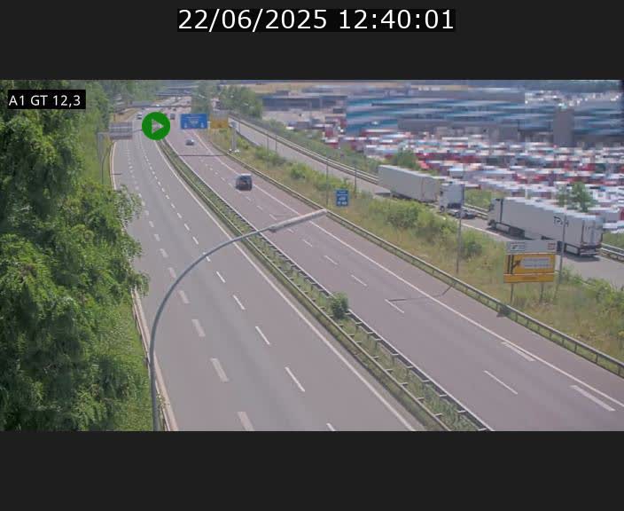 Traffic live webcam Luxembourg Senningerberg - A1 direction Allemagne - BK 12.3