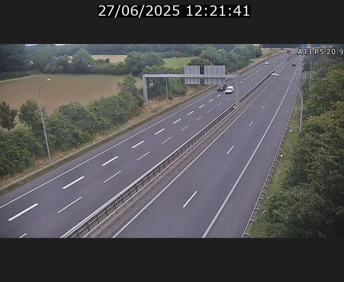 Traffic live webcam Luxembourg Croix de Bettembourg, rond-point d'Hellange - A13 direction Allemagne - BK 20.9
