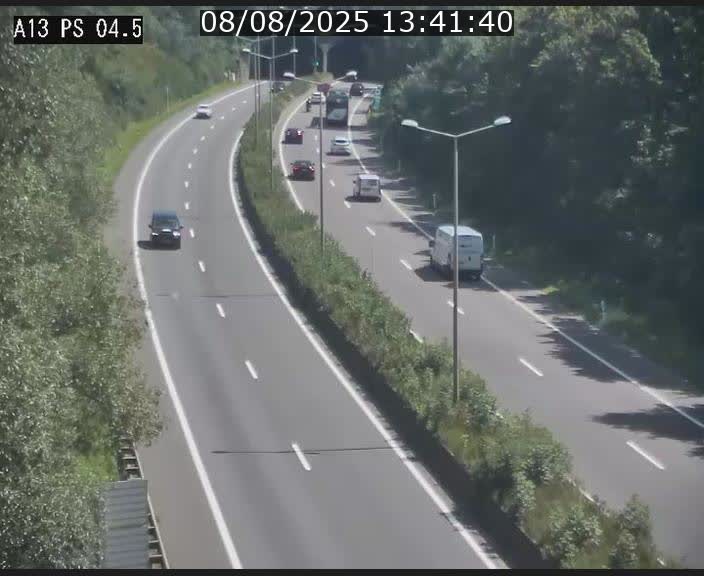 Traffic live webcam Luxembourg Differdange - A13 direction Esch-sur-Alzette - BK 4.5
