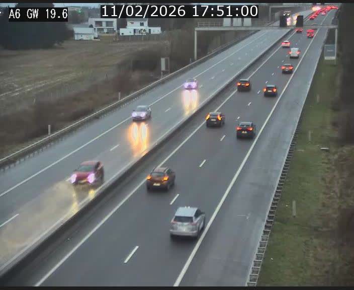 Traffic live webcam Luxembourg - Steinfort - A6 - BK 19.6 - direction Belgique