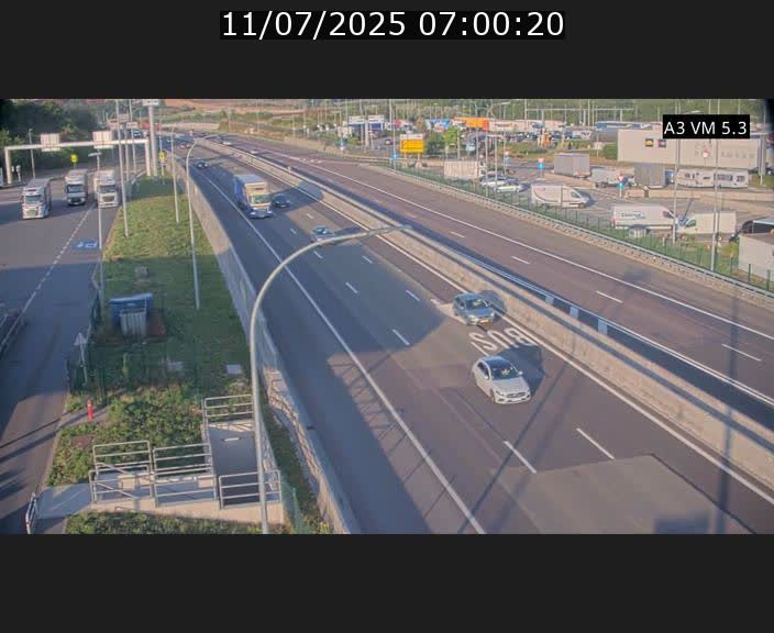 Traffic live webcam Luxembourg Aire de Berchem - A3 - BK 5 - direction France