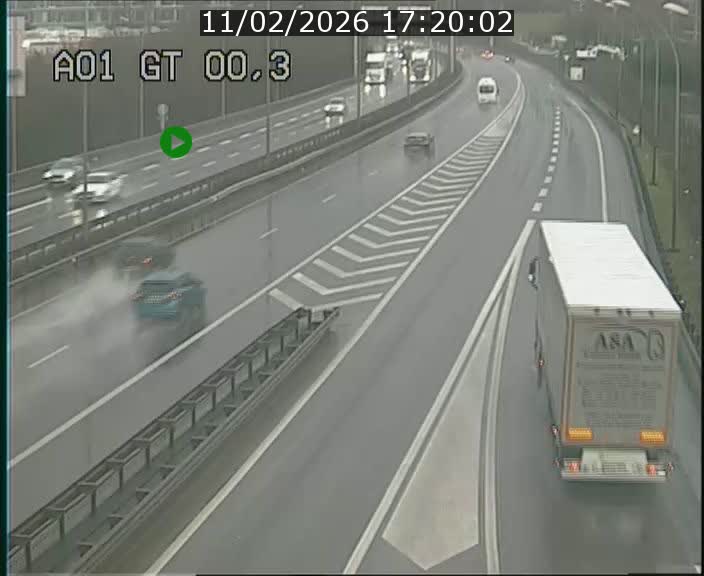 Traffic live webcam Luxembourg Croix de Gasperich - A1 direction Kirchberg - BK 0.3