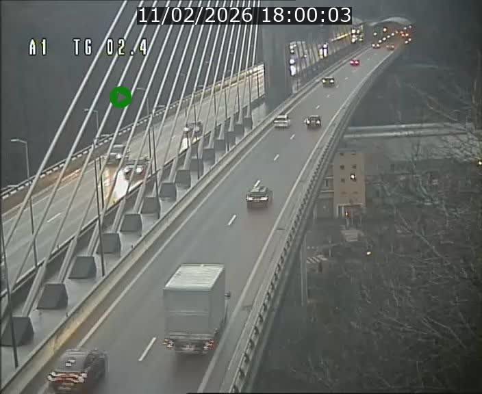 Traffic live webcam Luxembourg Sandweiler - A1 direction Luxembourg-ville - BK 2.4