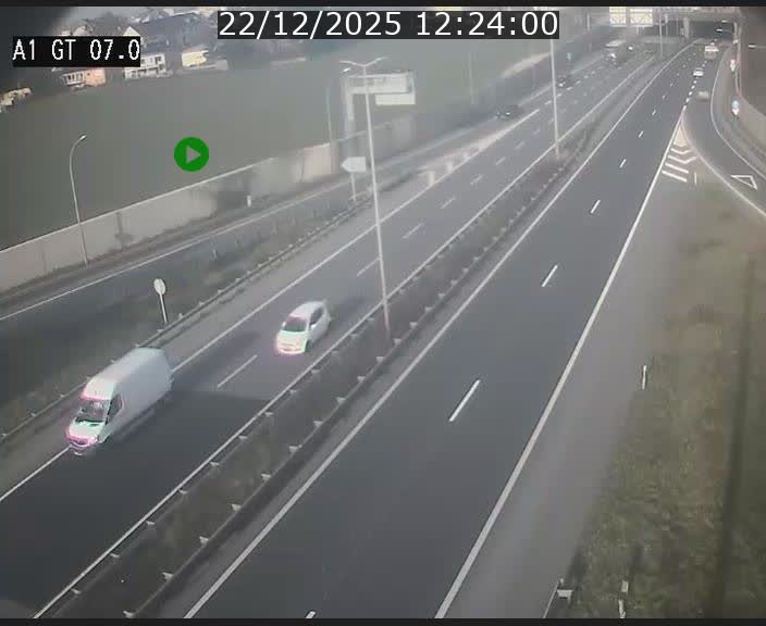 Traffic live webcam Luxembourg Cents - A1 direction Kirchberg - BK 7