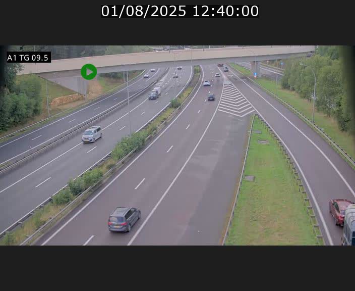 Traffic live webcam Luxembourg Jonction Grünewald - A1 direction Luxembourg-ville - BK 9.5