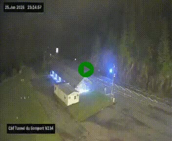 Webcam à l'entrée du tunnel du Somport, côté français, sur la N134, dans les Pyrénées, en direction de l'Espagne, à 1116 mètres d'altitude