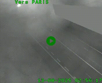 Caméra routière sur l'autoroute A20 à Saint-Pardoux-l'Ortigier, à la jonction avec l'A89. Vue orientée vers Paris