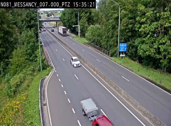Webcam sur la N81 (E411) à hauteur du Cora Messancy. Vue orientée vers Arlon