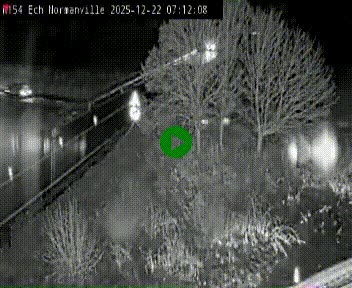 Webcam à hauteur du Leclerc Normanville sur la N154. Vue orientée vers Rouen