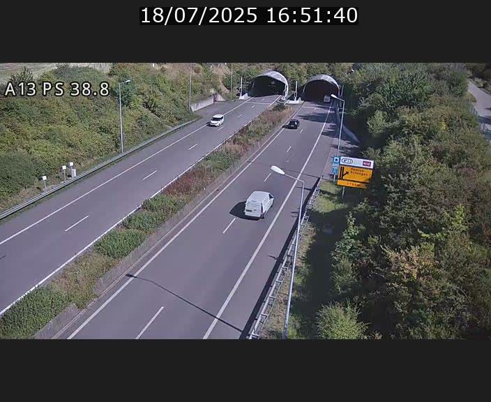 Webcam autoroute A13 à l'entrée ouest du tunnel Markusbierg à Schengen. Vue orientée vers Mondorf-les-Bains