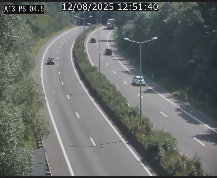 Traffic live webcam Luxembourg Differdange - A13 direction Esch-sur-Alzette - BK 4.5