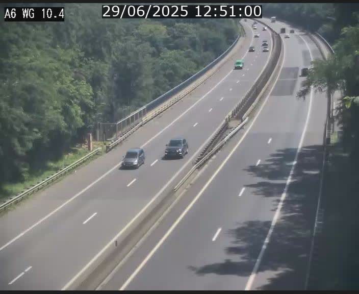 Traffic live webcam Luxembourg Mamer - A6 - BK 10.4 - direction Luxembourg/France/Allemagne
