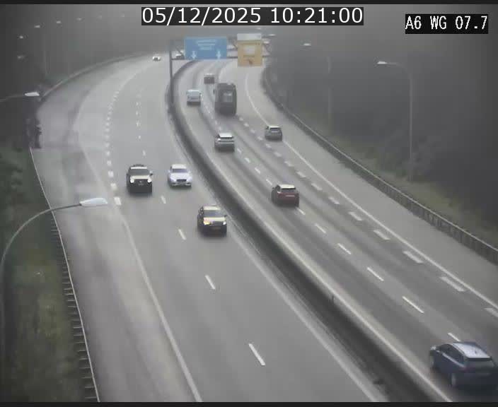 Traffic live webcam Luxembourg - Bridel - A6 - BK 7.7 - direction Belgique