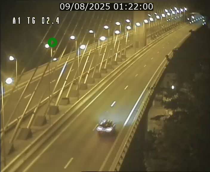 Traffic live webcam Luxembourg Sandweiler - A1 direction Luxembourg-ville - BK 2.4