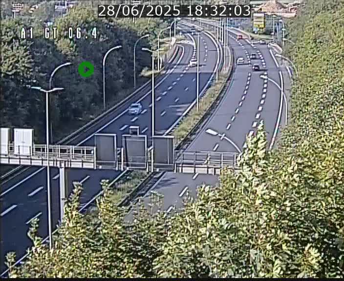 Traffic live webcam Luxembourg Hamm - A1 direction Sandweiler - BK 6.4