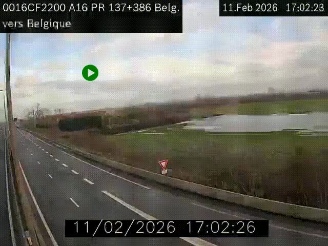 Webcam à la frontière franco-belge au niveau de Bray-Dunes/De-Panne sur l'autoroute A16. Vue orientée vers la Belgique