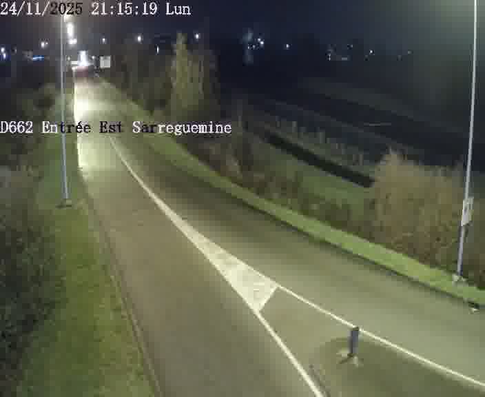 Point de vue trafic déployé sur D662 (France) à Sarreguemines, regardant vers Sarreguemines, aidant conducteurs et services à anticiper les flux.