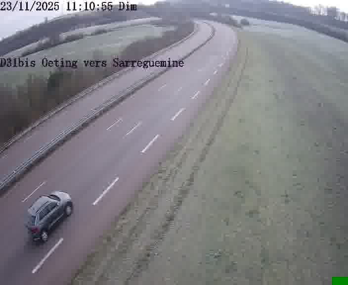 Webcam installée le long de D31bis (France) à Oeting, pointée vers Sarreguemines, utile pour suivre précisément les conditions de trafic.