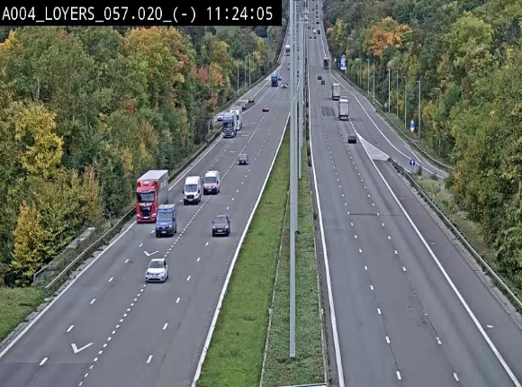 Webcam E411 au niveau du viaduc de Beez à Loyers, entre Champion et Warissoulx. Vue orientée vers Bruxelles