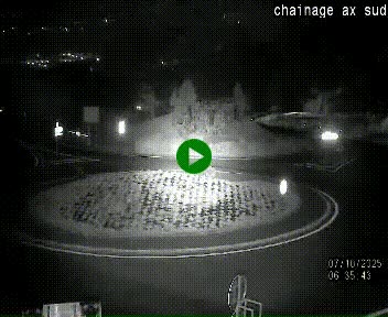 Webcam au nord d'Ax-les-Thermes au niveau de l'aire de chaînage de la N20. Vue orientée vers les Pyrénées, en direction de Pas de la Case