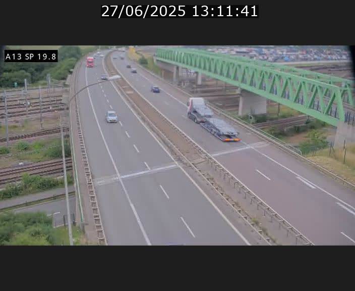 Traffic live webcam Luxembourg Croix de Bettembourg - A13 direction Esch-sur-Alzette - BK 19.8
