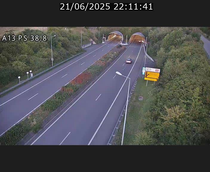 Webcam autoroute A13 à l'entrée ouest du tunnel Markusbierg à Schengen. Vue orientée vers Mondorf-les-Bains